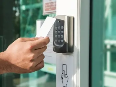 sistem-de-control-acces-si-videointerfonie-vaiselco
